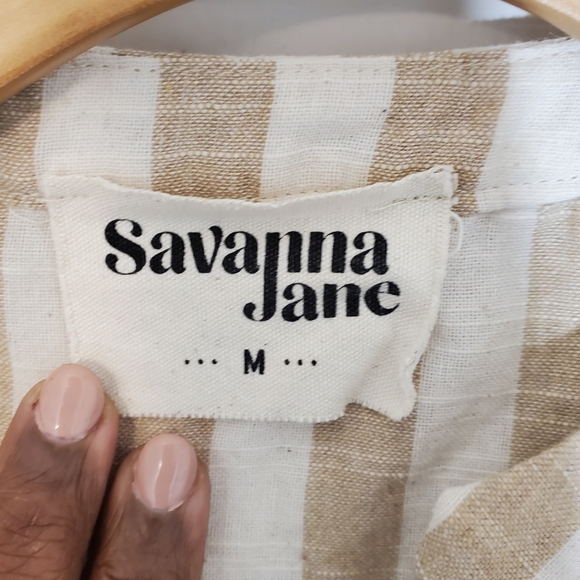 Savanna Jane Marisol Embroidery Short Flutter Sleeves Top sz Med - Picture 6 of 7